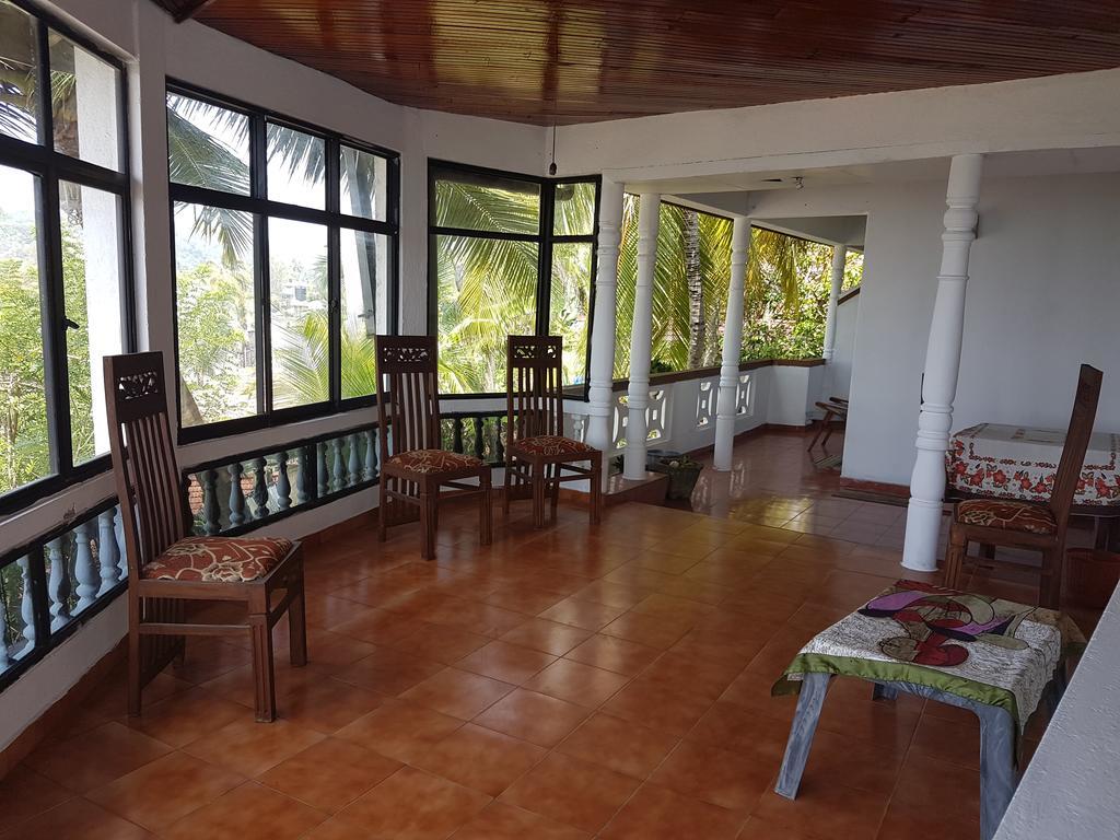 The Ocean Bed & Breakfast Unawatuna Exterior photo